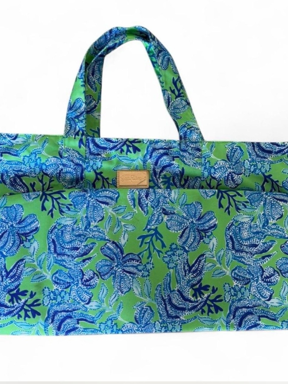 Lilly Pulitzer Keeping Reel Blue Green and Blue Floral Print Tote
